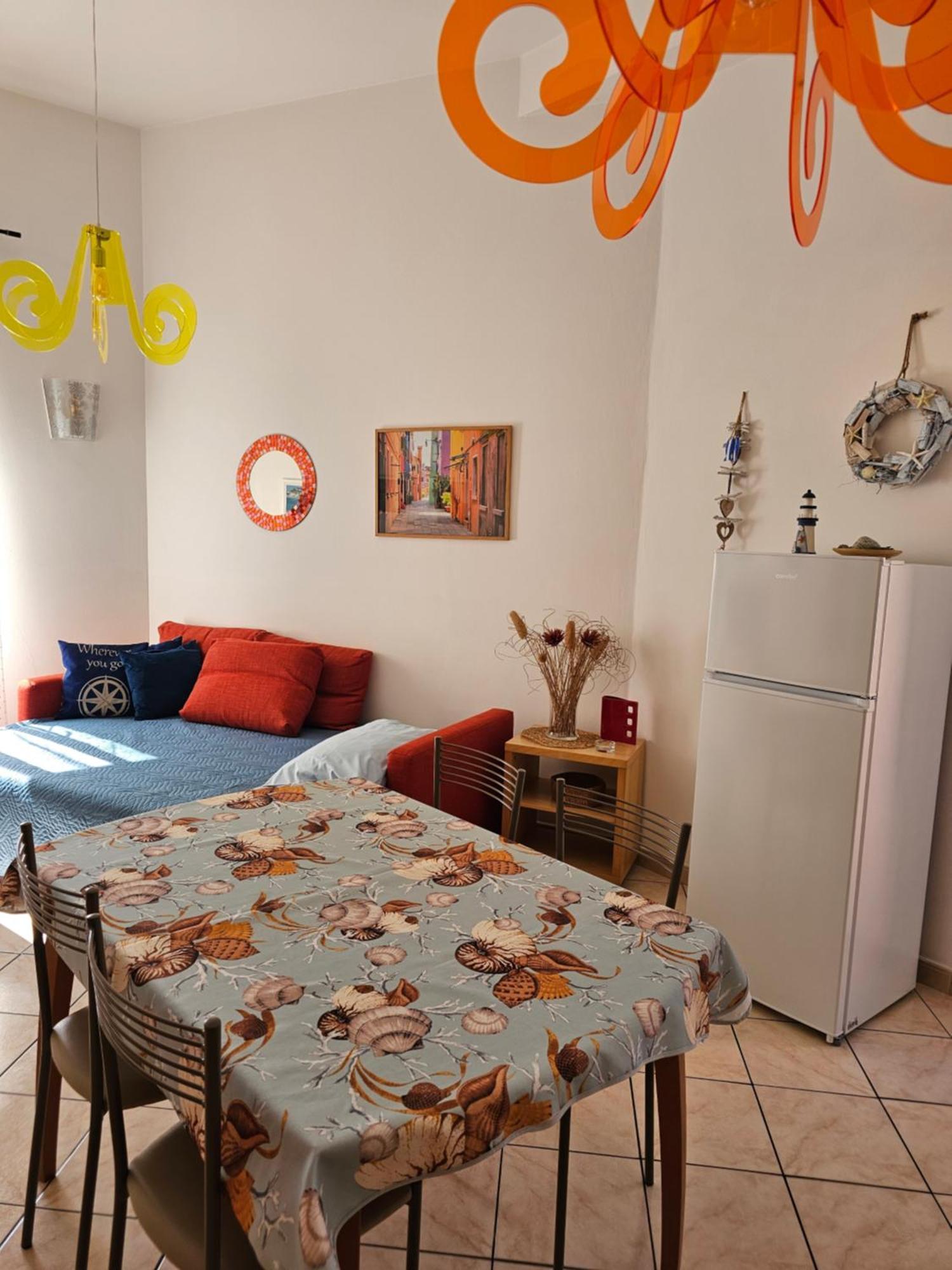 Casa Atena, Spaziosa, Romantica Con Idromassaggio Privato Varazze Extérieur photo
